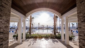 Outdoor pool, free pool cabanas, pool umbrellas