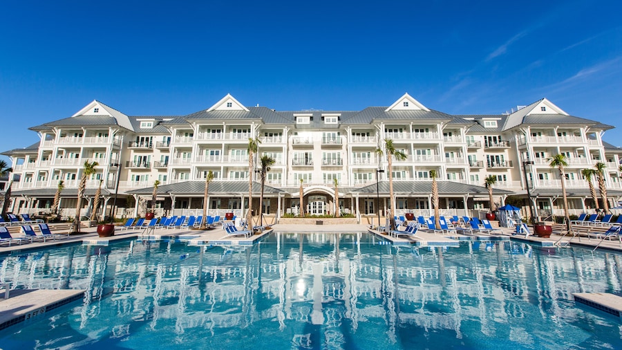 The Beach Club at Charleston Harbor Resort and Marina