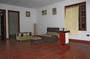 Interior detail - Hostal El Pino (Villa de Leyva)