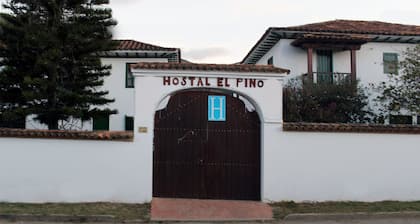 Hostal El Pino