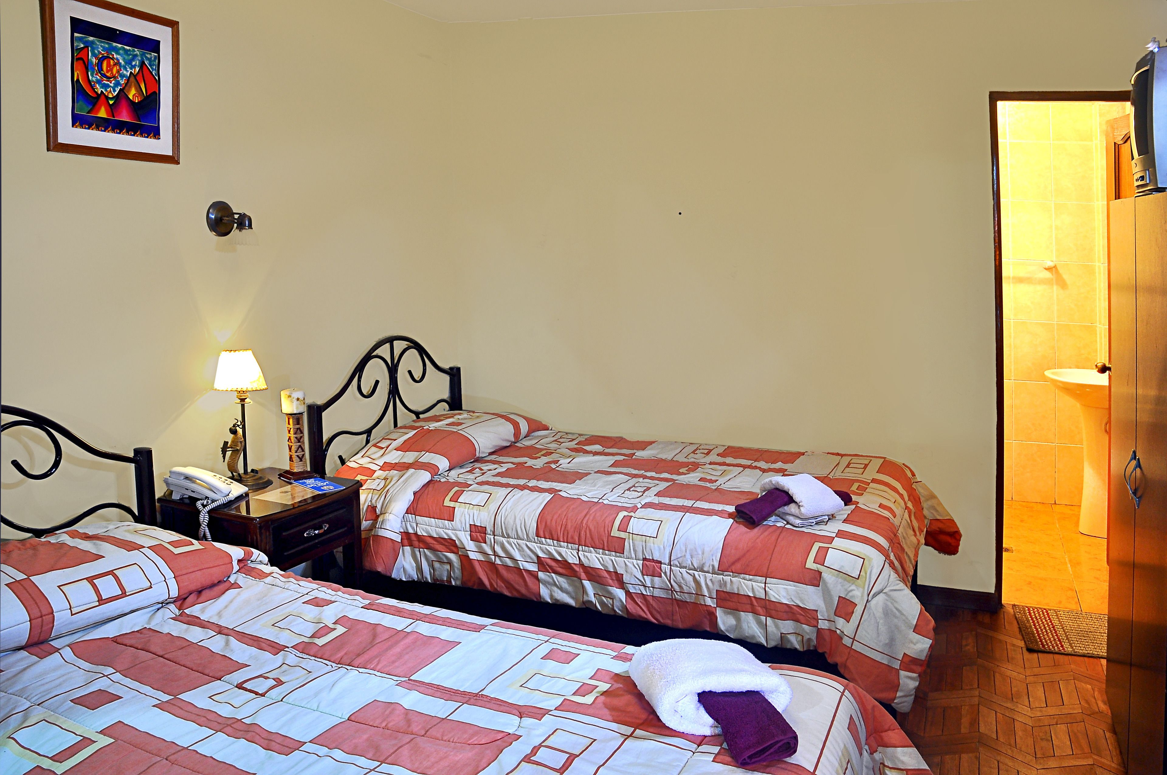 twin room, private bathroom | in-room safe, free wifi