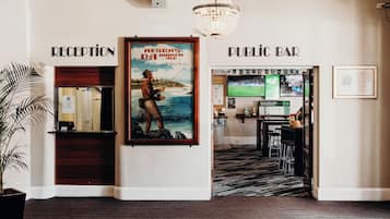 Rom – signature, 1 kingsize-seng, balkong | Wi-fi (inkludert) og sengetøy