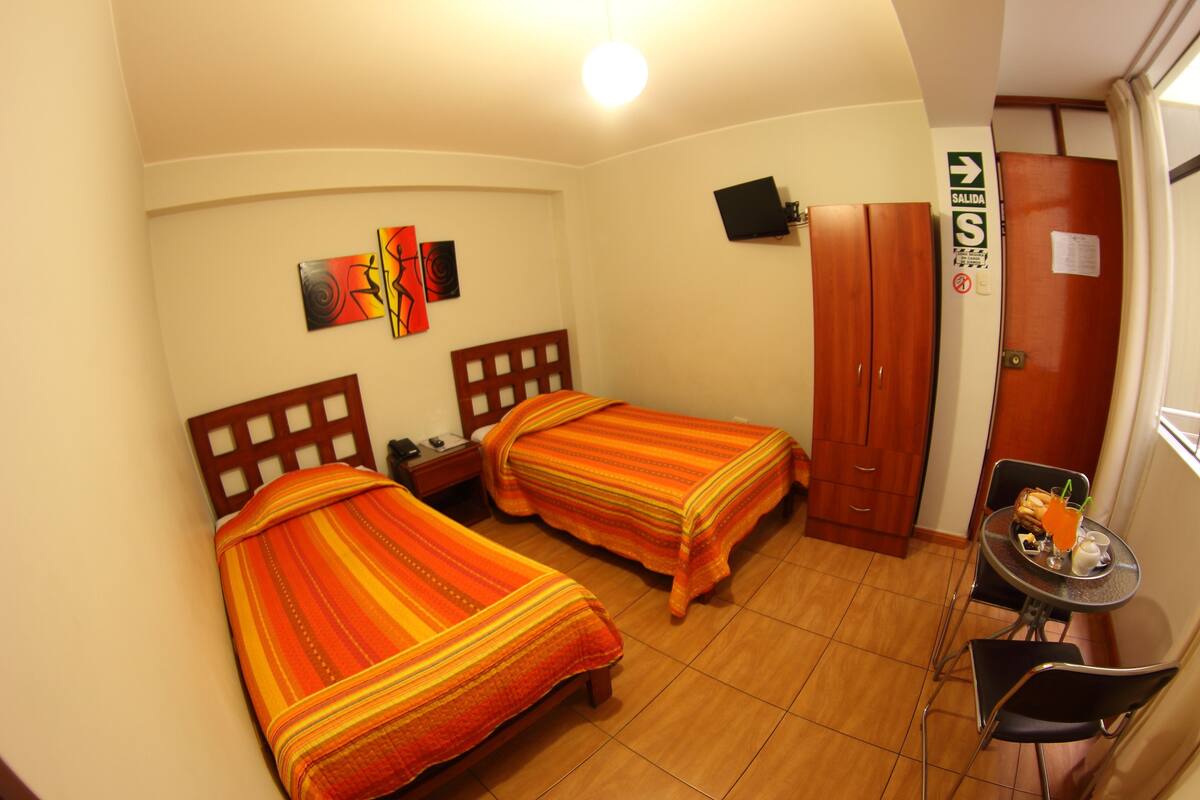 Zweibettzimmer
