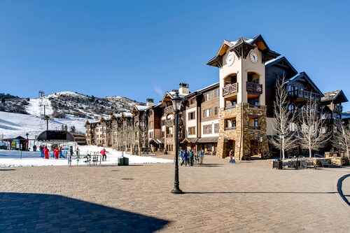 Beaver Creek Landing by East West Hospitality