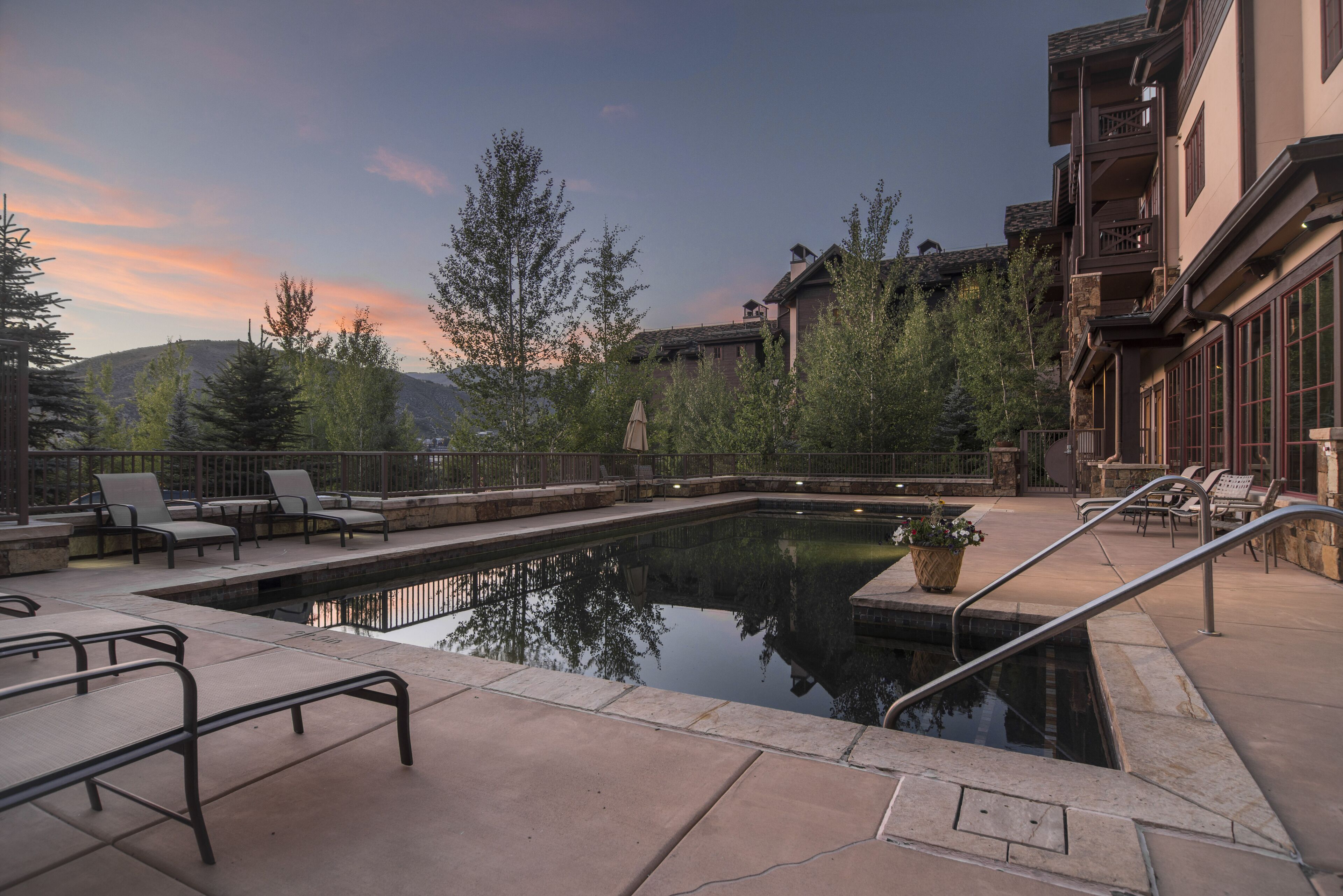 Hus, flere senger, dalutsikt (Three-Bedroom House) | Basseng | Utendørsbasseng