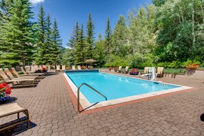 Alberca al aire libre 