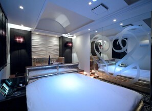 Deluxe Double Room | Iron/ironing board, free WiFi, bed sheets - Design Hotel W Zip Club - Adults Only (Nagoya)