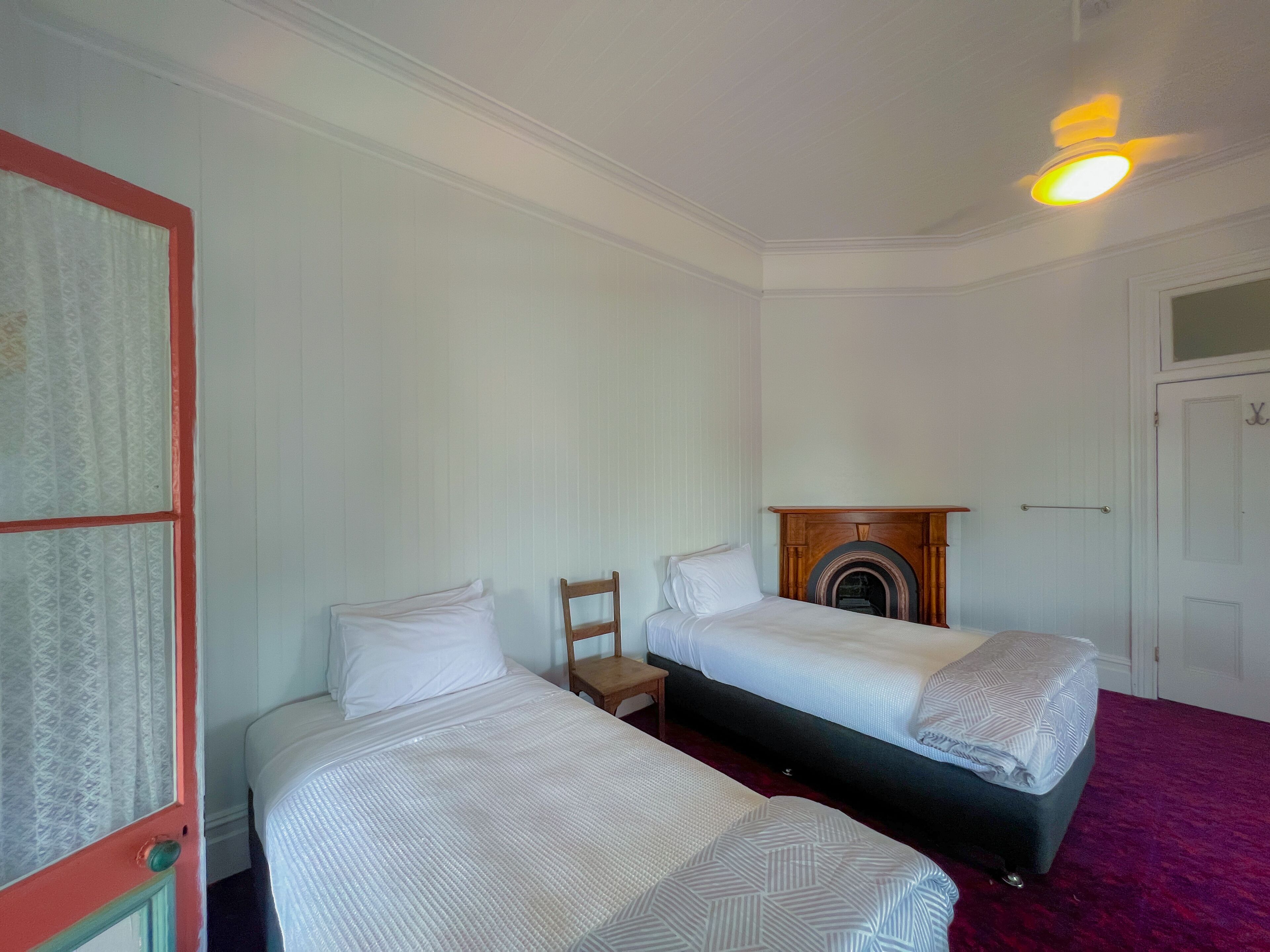 large family room, shared bathroom | free wifi, bed sheets