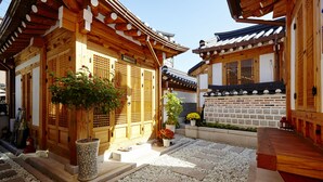 Lobby - Hanok 24 Guesthouse Gyeongbokgung (Seoul)