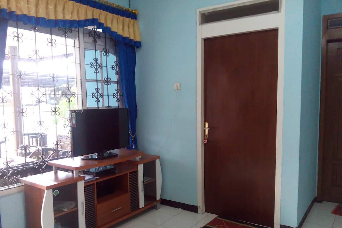 Villa, 4 Bedrooms | Room amenity