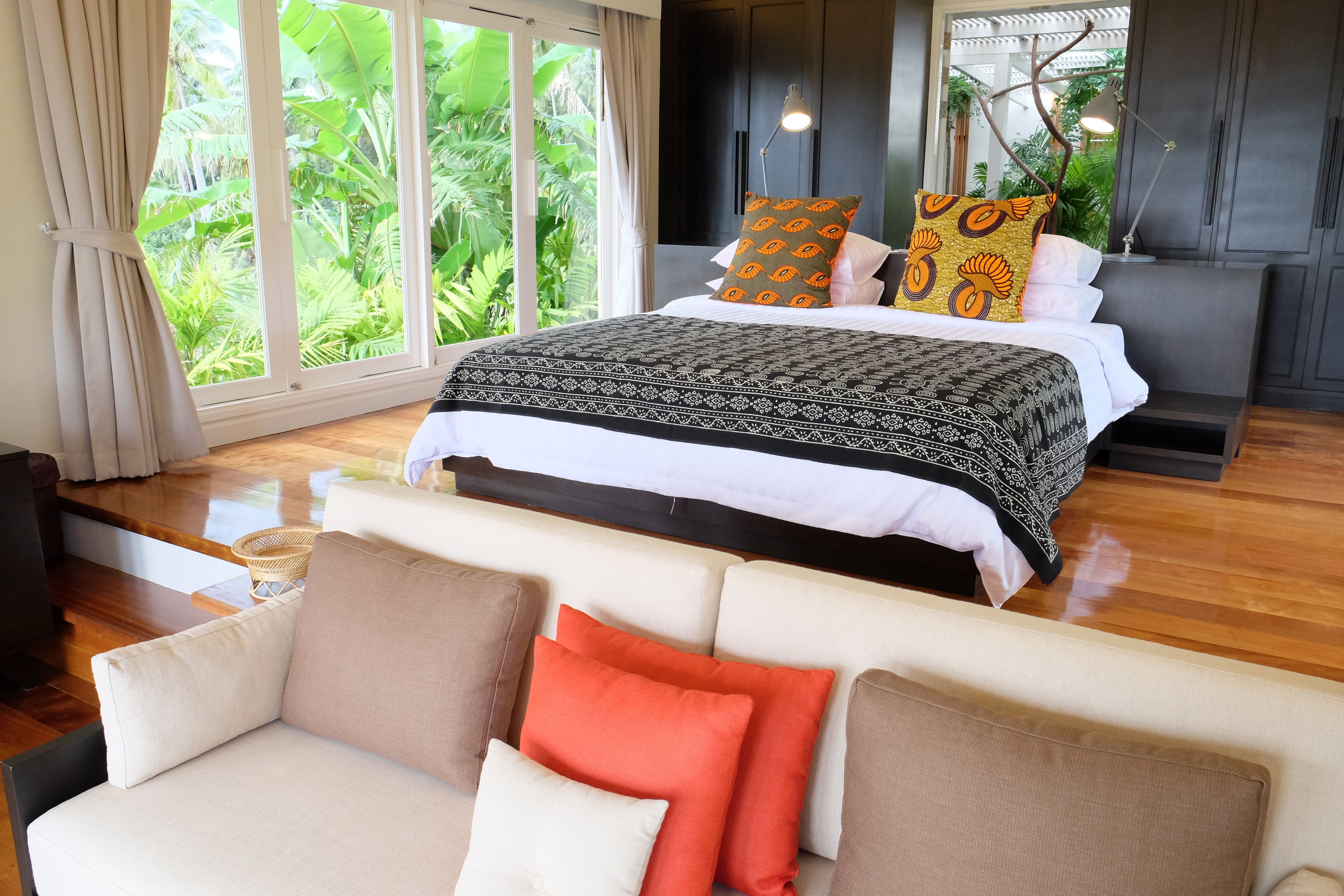 Shantaa Extra Sweet (A king size bed) | Minibar (inkludert), safe på rommet og individuelt dekorert