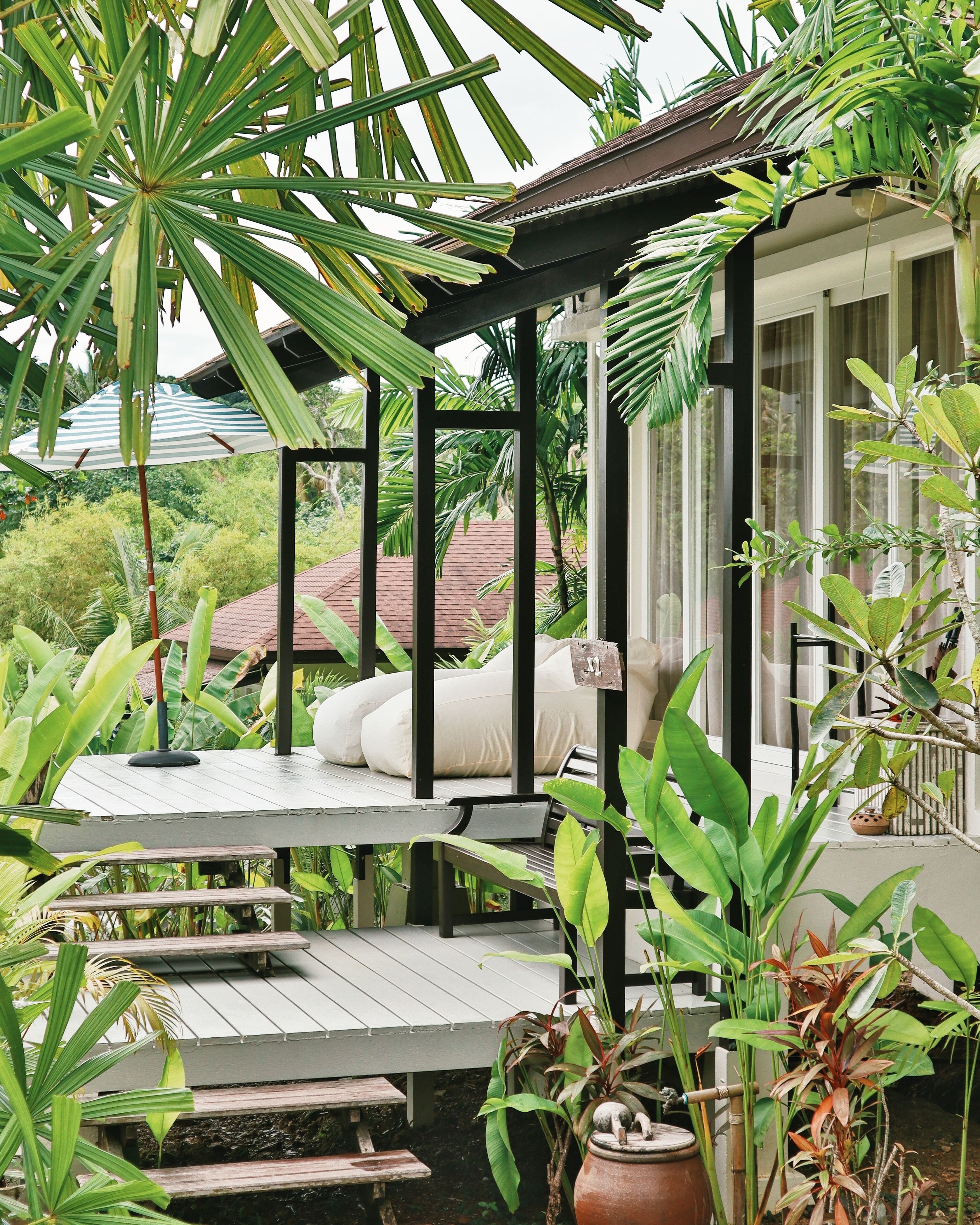 Shantaa Extra Sweet (A king size bed) | バルコニーからの眺望