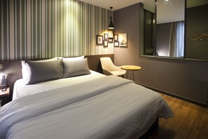 Standard Room | Premium bedding, desk, soundproofing, free WiFi