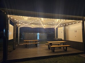 BBQ/picnic Area - AAOK Riverdale Caravan Park (Bundaberg North)