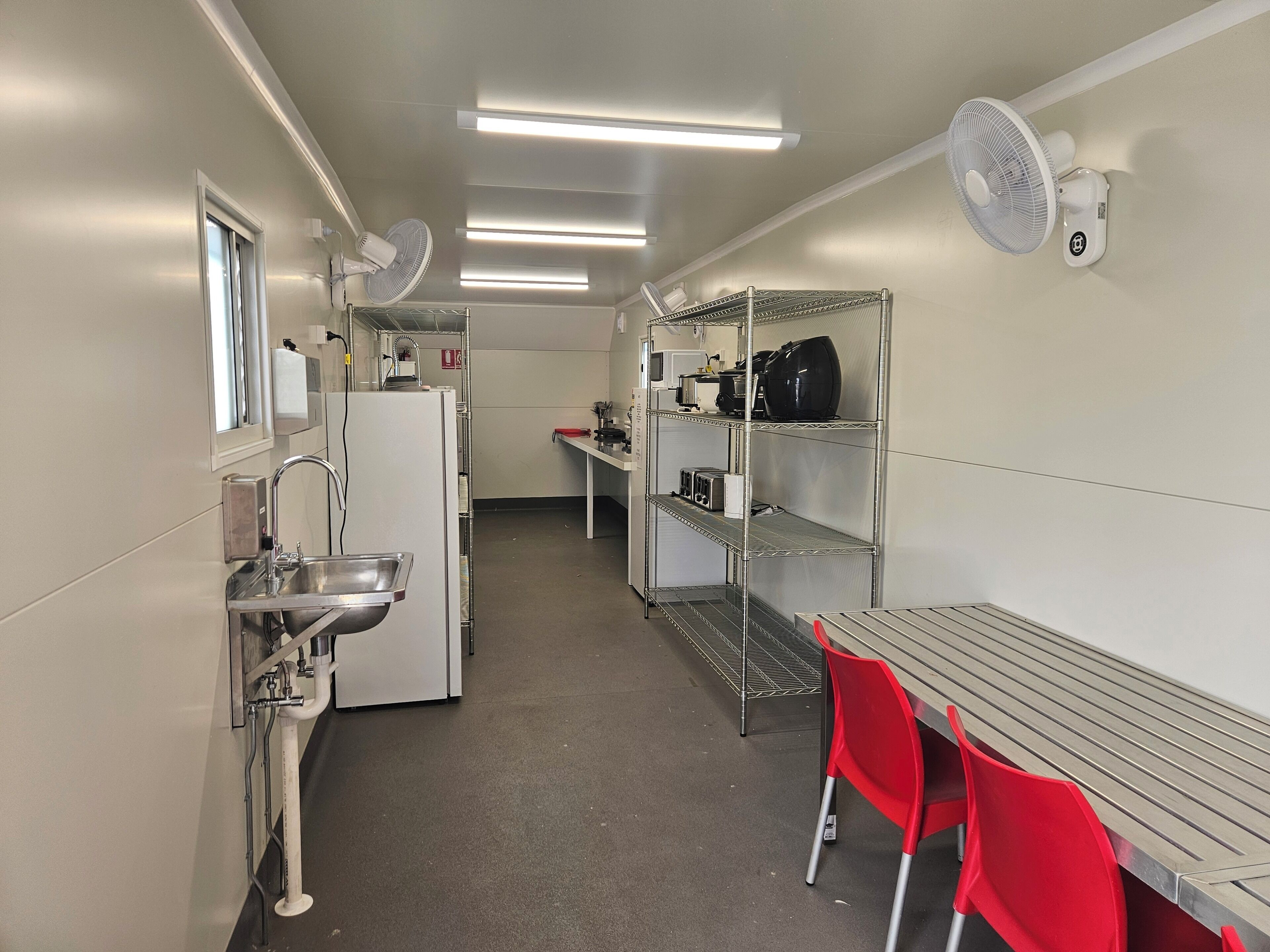 Compact Queen Van Room | Shared kitchen | Fridge, microwave, coffee/tea maker, electric kettle