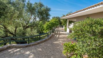 Overnatningsstedets område