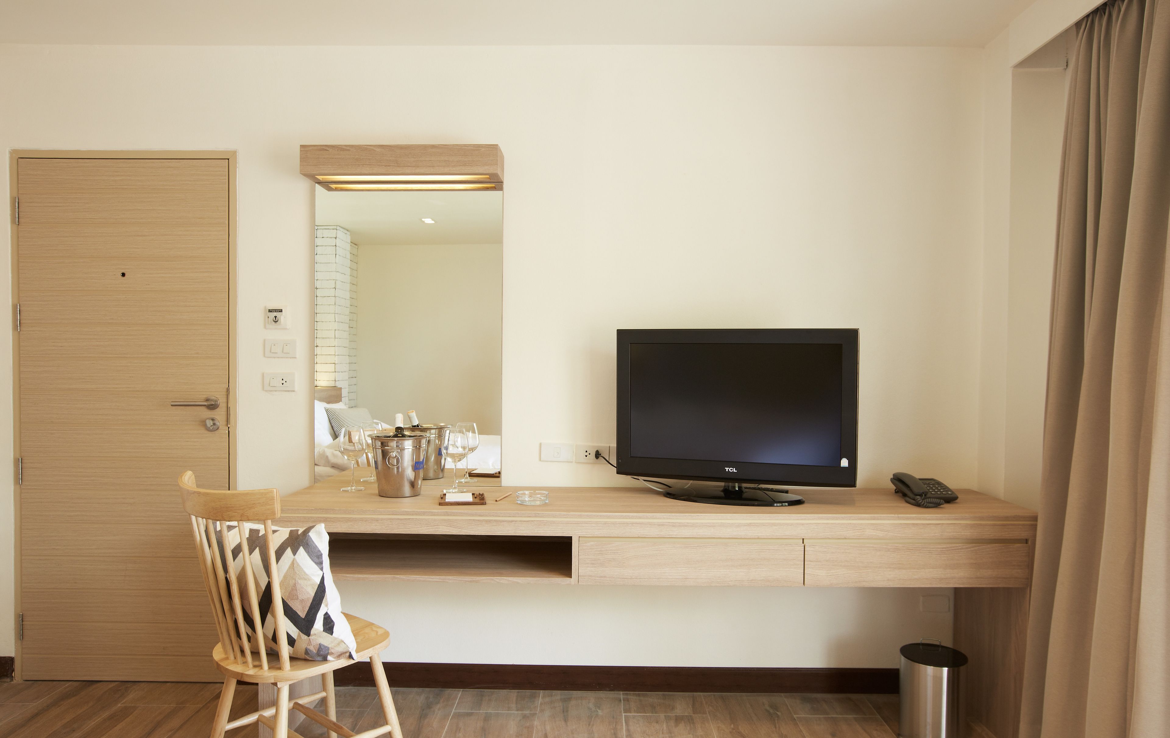 tropical thai with sea view | room amenity