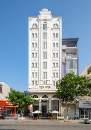 Exterior - Titan Hotel (Da Nang)