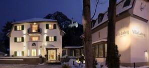 Façade de l’hébergement - soirée/nuit