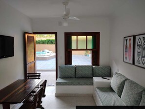 Individually decorated, free WiFi - Aquarius Chalés (Ubatuba)