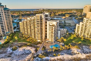 Exterior - Beachside Towers at Sandestin by Panhandle Getaways (Miramar Beach)