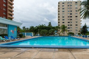 Piscine extérieure