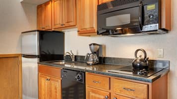 Espresso maker, coffee/tea maker