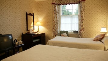 Standard Twin Room, 2 Twin Beds | Free WiFi, bed sheets
