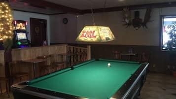 Bar (in der Unterkunft)