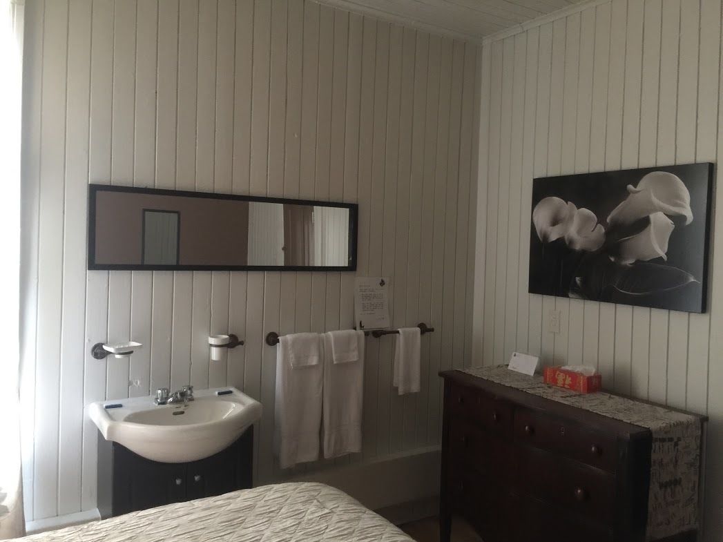 Quarto, 1 cama Queen, vista para o rio (Émeraude) | Wi-Fi de cortesia