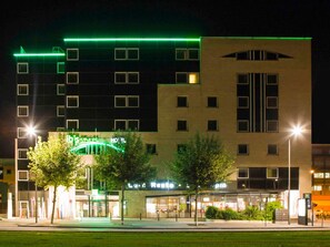 View from property - Ibis Styles Bordeaux Meriadeck (Bordeaux)
