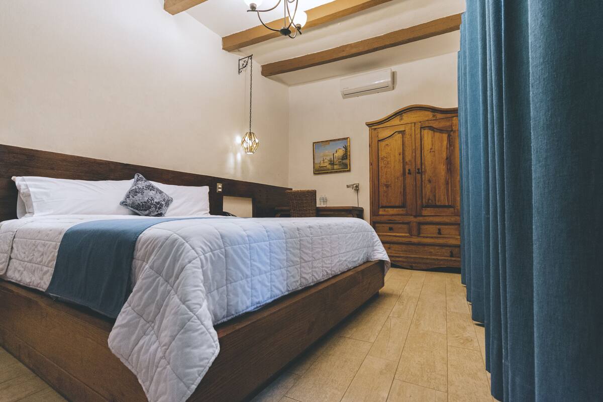 Ropa de cama de alta calidad y edredones de plumas