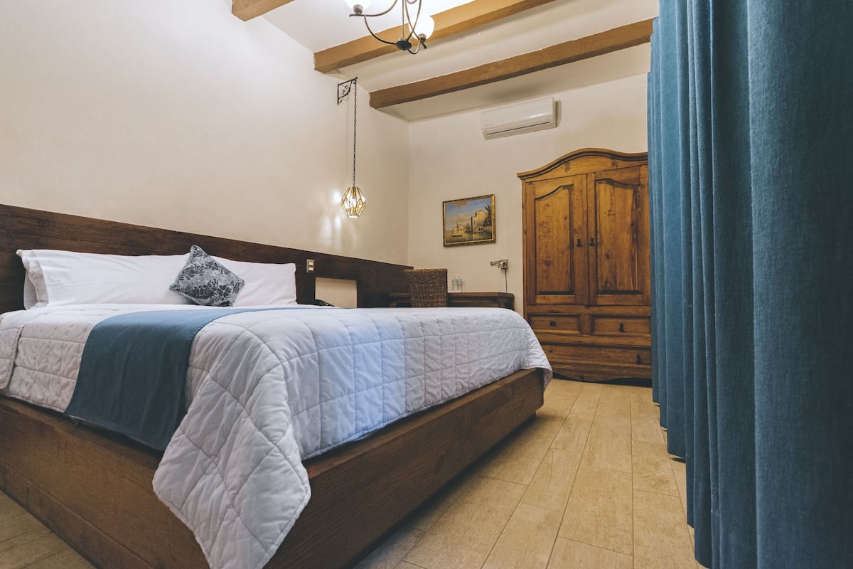 Literie de qualité supérieure, couette en duvet d'oie, surmatelas