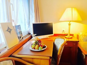 Interior - Antares (Zermatt)