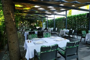 Servei de restauració a l'aire lliure