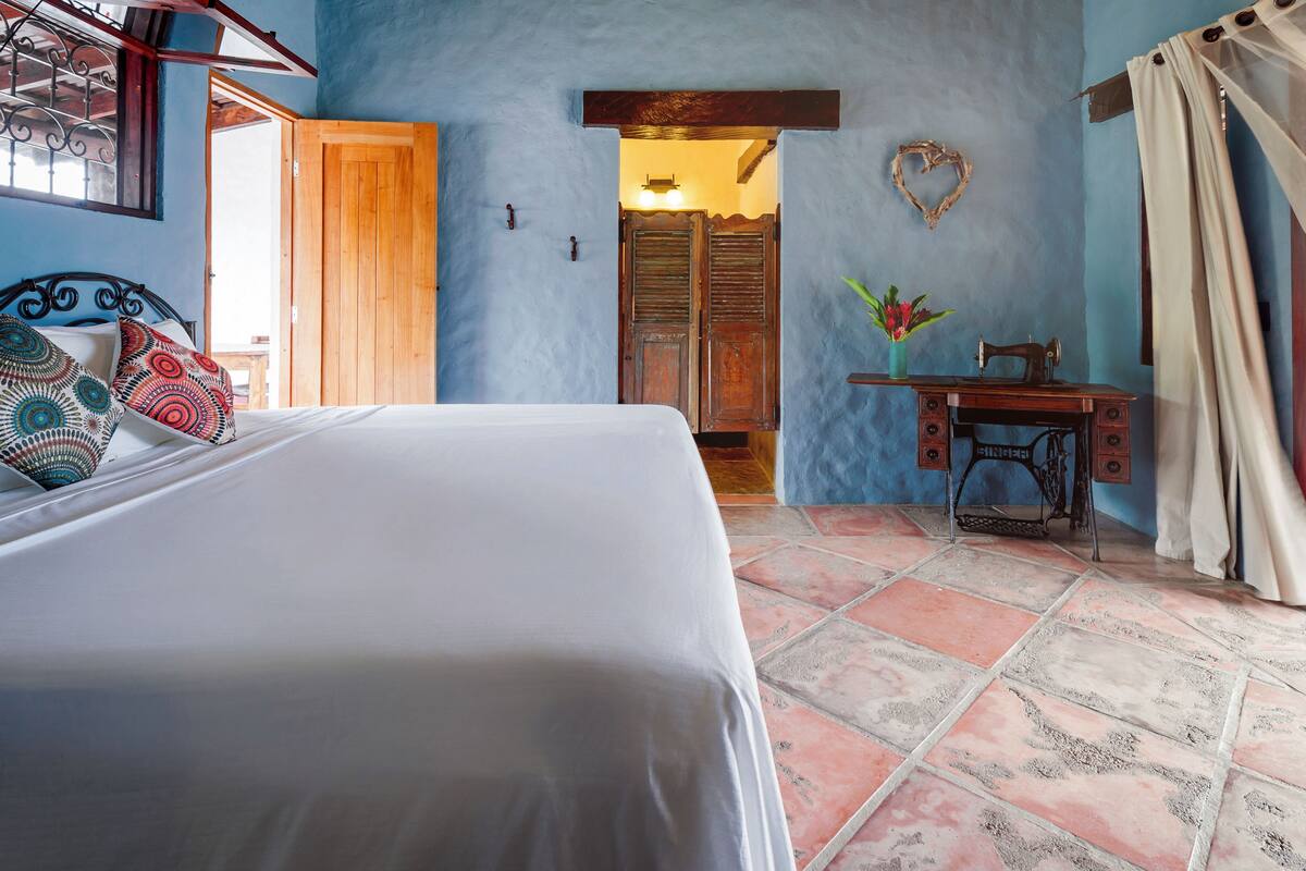 Chambre Romantique, 1 chambre, patio, vue piscine