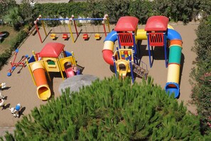 Children's play area - outdoor - Hotel Grand Efe (Menderes)