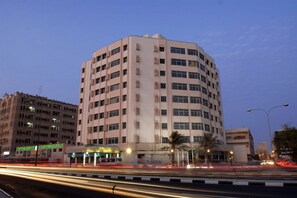 Exterior - Al Muntazah Plaza Hotel (Doha)