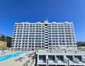 Pemandangan dari hartanah