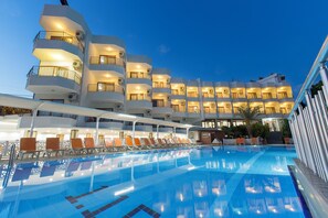 Pool - Side Resort Annex (Manavgat)