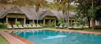 Hippo Hollow Country Estate