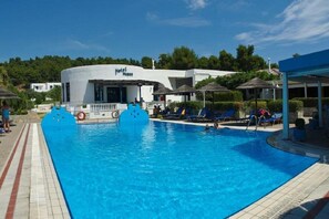 Outdoor pool - Muses (Skiathos)