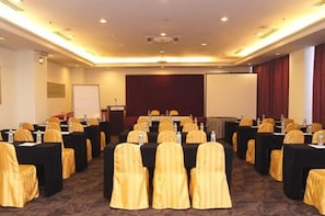 รูปภาพที่ไม่ได้จัดประเภท, 2 จาก 28, ปุ่ม