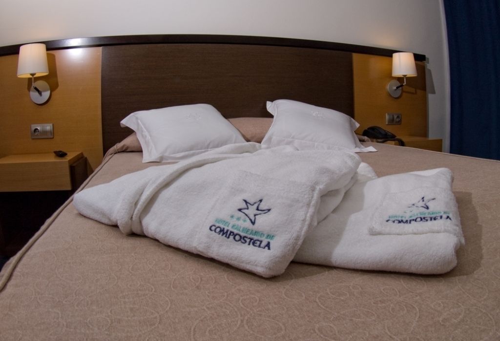 Double Room Single Use | In-room safe, desk, blackout drapes, free cribs/infant beds