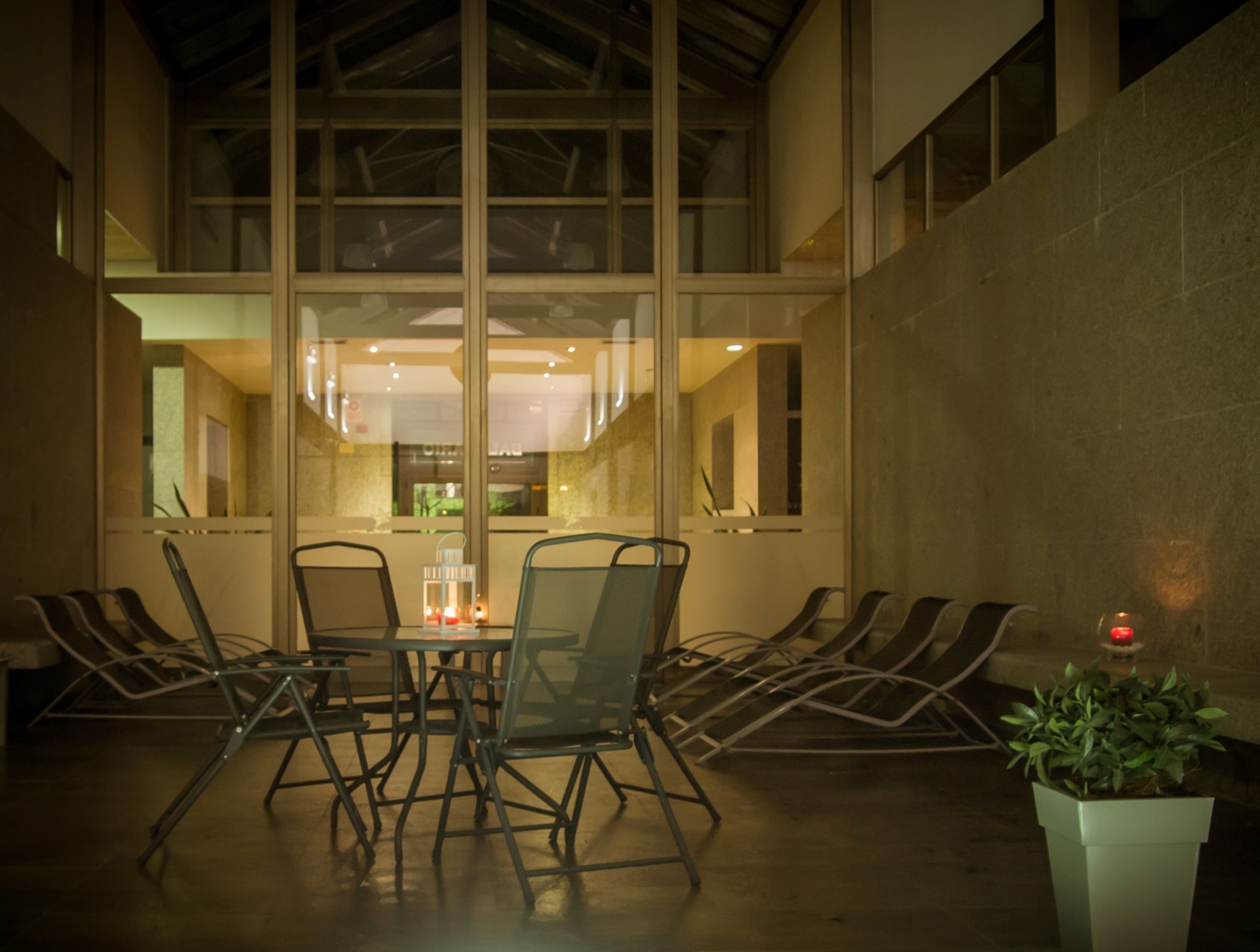 Behandlingsrom for par, badstue, boblebad og dampbad