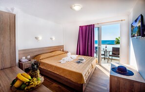 Room - Ilyssion (Rhodes)