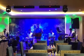 Restaurant - Lotus Grand Hotel (Dubai)