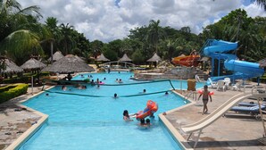 Unclassified image, 4 of 17, button - Hotel Rio Selva Resort Santa Cruz (Warnes)