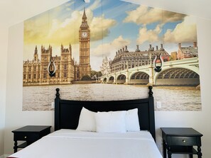 Chambre, 1 très grand lit