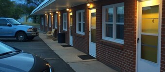 Sharon Motel